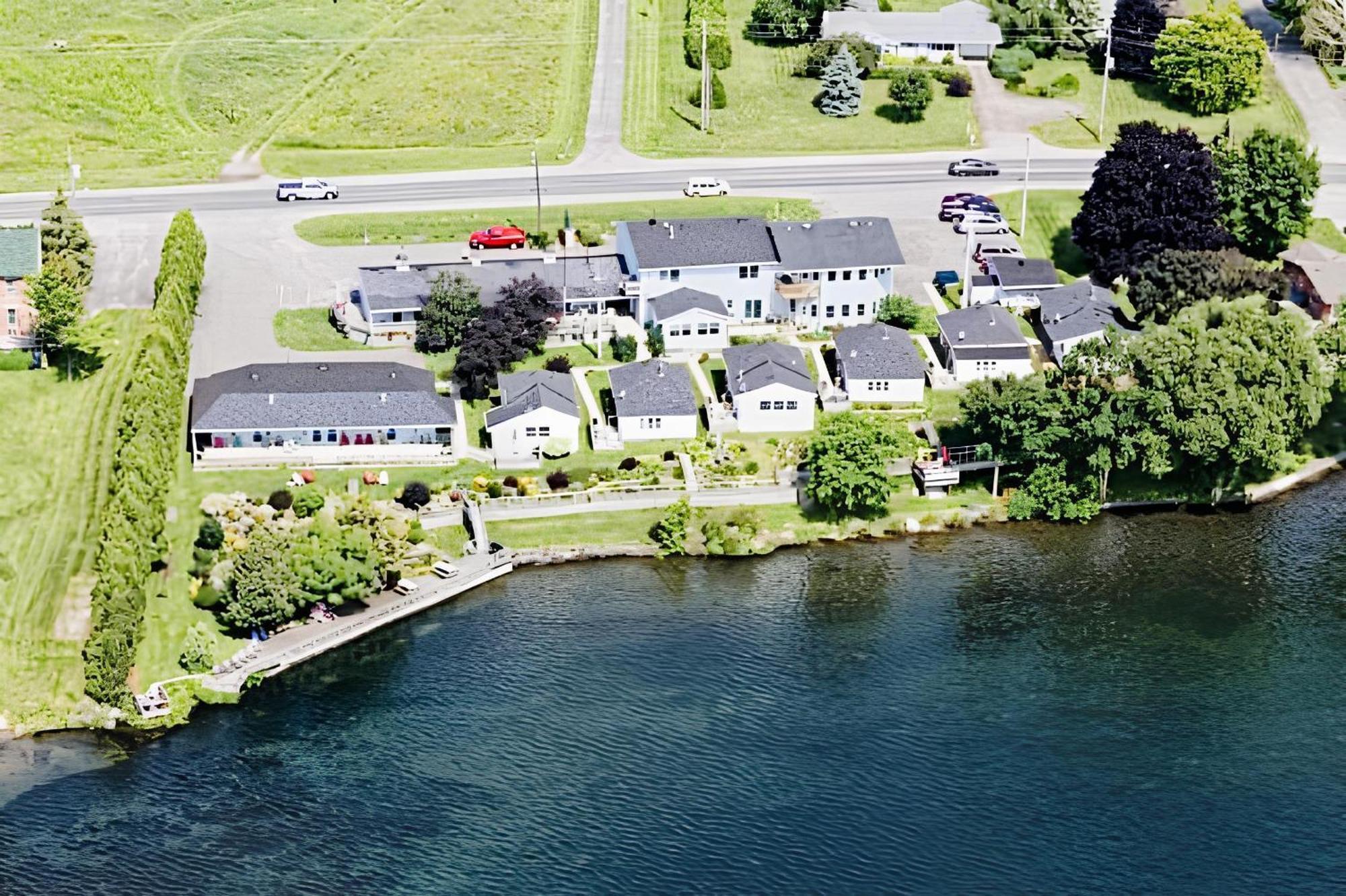 Dewar'S Inn And Cottages Prescott Exterior foto
